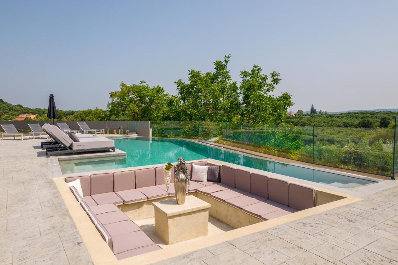 Villa Moonstone Mouzákion Exteriér fotografie