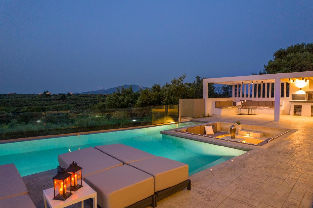 Villa Moonstone Mouzákion Exteriér fotografie