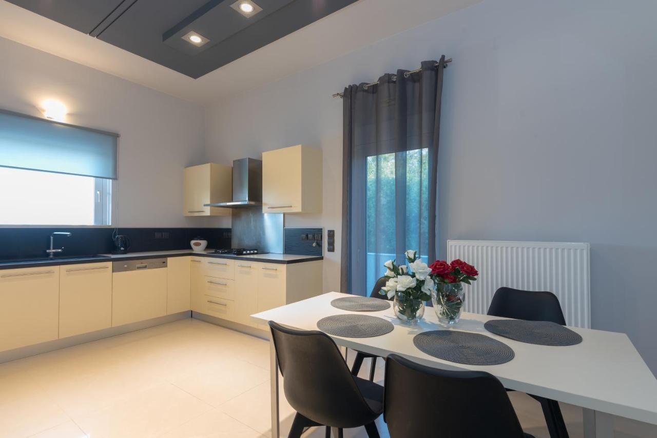 Villa Moonstone Mouzákion Exteriér fotografie